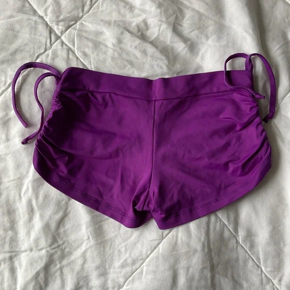 🆕 Yogabella Cheeky Purple Shorts - Picture 2 of 5